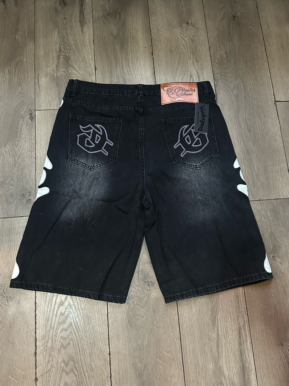 Godspeed shorts size 36 and size 38 available - Picture 4 of 5
